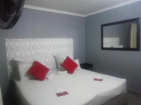 Hotels in Alberton